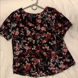 Ruffle floral flowy top